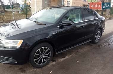 Седан Volkswagen Jetta 2012 в 