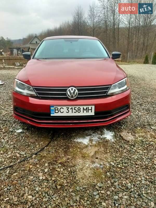 Седан Volkswagen Jetta 2016 в Миколаєві