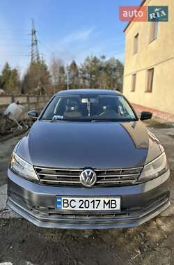 Седан Volkswagen Jetta 2015 в 