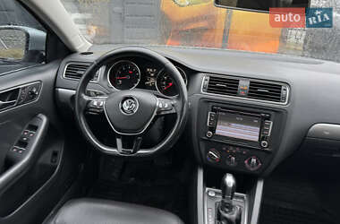 Седан Volkswagen Jetta 2015 в Стрию