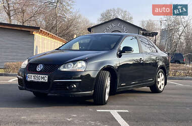 Седан Volkswagen Jetta 2008 в Киеве