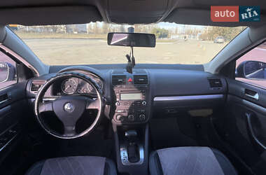 Седан Volkswagen Jetta 2006 в Киеве