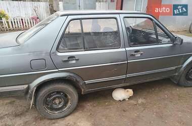 Седан Volkswagen Jetta 1985 в Ровно