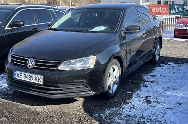 Седан Volkswagen Jetta 2015 в Запорожье