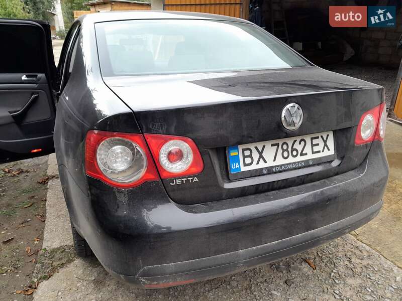 Седан Volkswagen Jetta 2005 в Новій Ушиці
