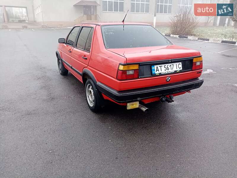 Седан Volkswagen Jetta 1988 в Рогатине