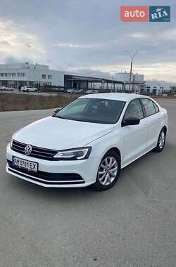 Volkswagen Jetta 2015