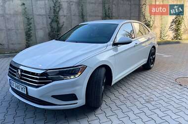 Седан Volkswagen Jetta 2018 в Хмельницькому