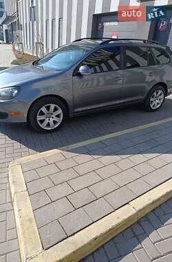 Універсал Volkswagen Jetta 2012 в Львові