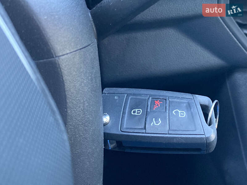 Седан Volkswagen Jetta 2022 в Киеве