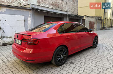 Седан Volkswagen Jetta 2014 в Львові