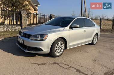 Седан Volkswagen Jetta 2014 в Дубні