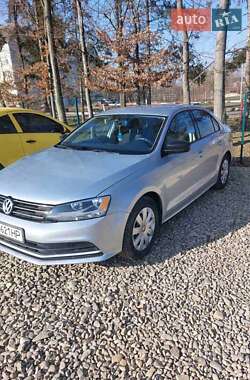 Седан Volkswagen Jetta 2015 в Стрию