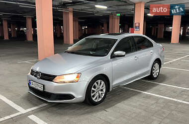 Volkswagen Jetta 2012