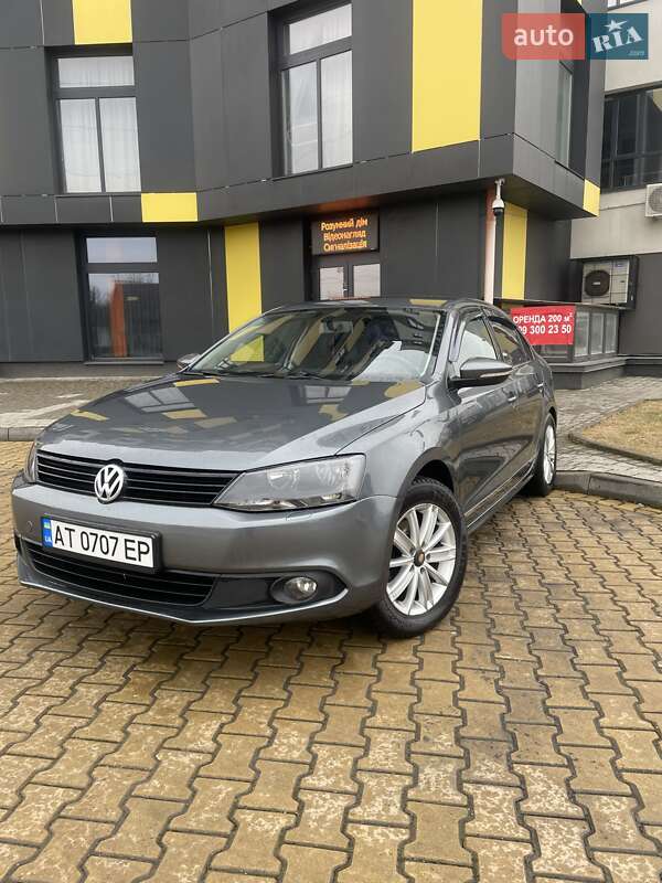 Volkswagen Jetta 2012