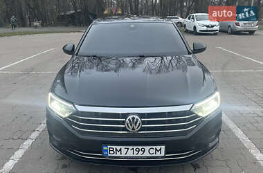 Седан Volkswagen Jetta 2018 в Сумах