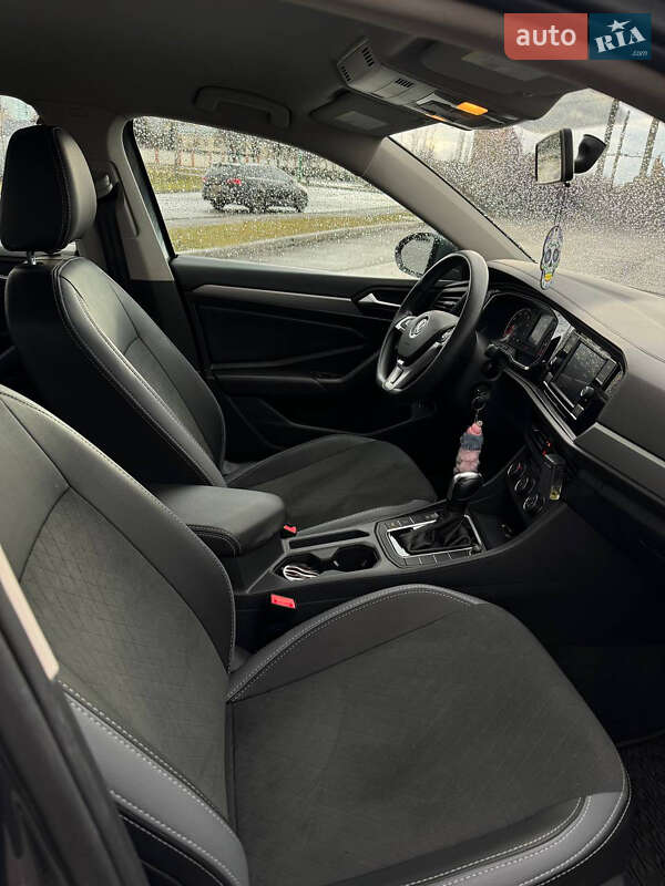 Седан Volkswagen Jetta 2018 в Кривому Розі