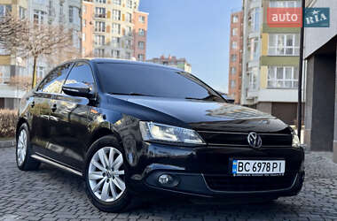 Volkswagen Jetta 2013