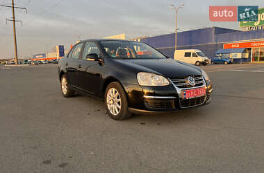 Седан Volkswagen Jetta 2006 в Луцке