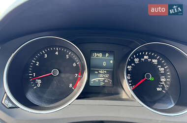 Седан Volkswagen Jetta 2015 в 