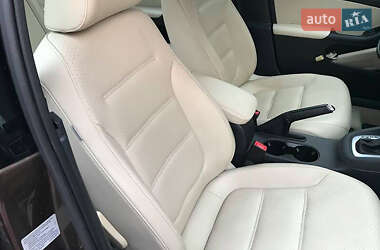 Седан Volkswagen Jetta 2014 в Львове