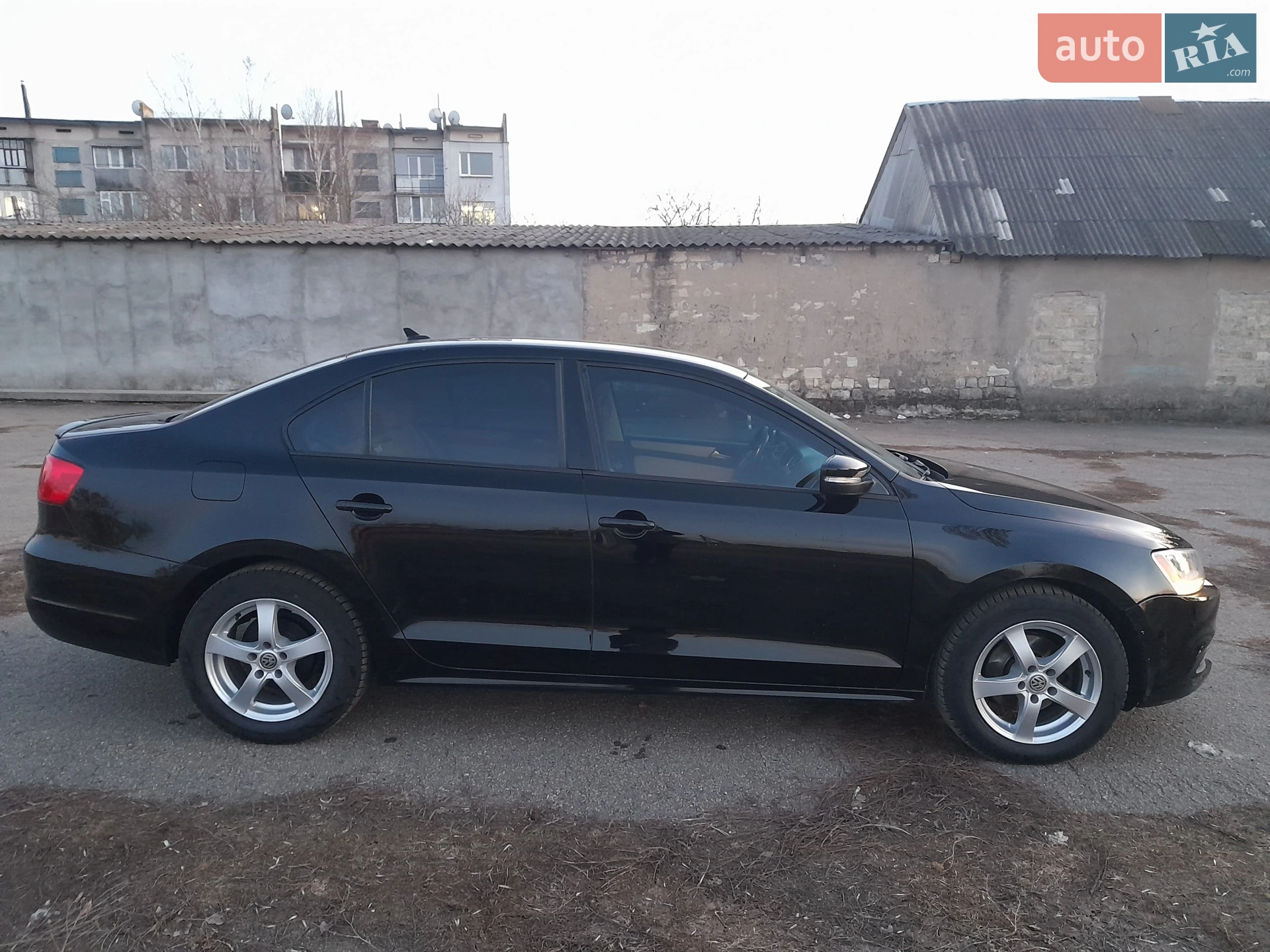 2011 Volkswagen Jetta - мініатюра 2