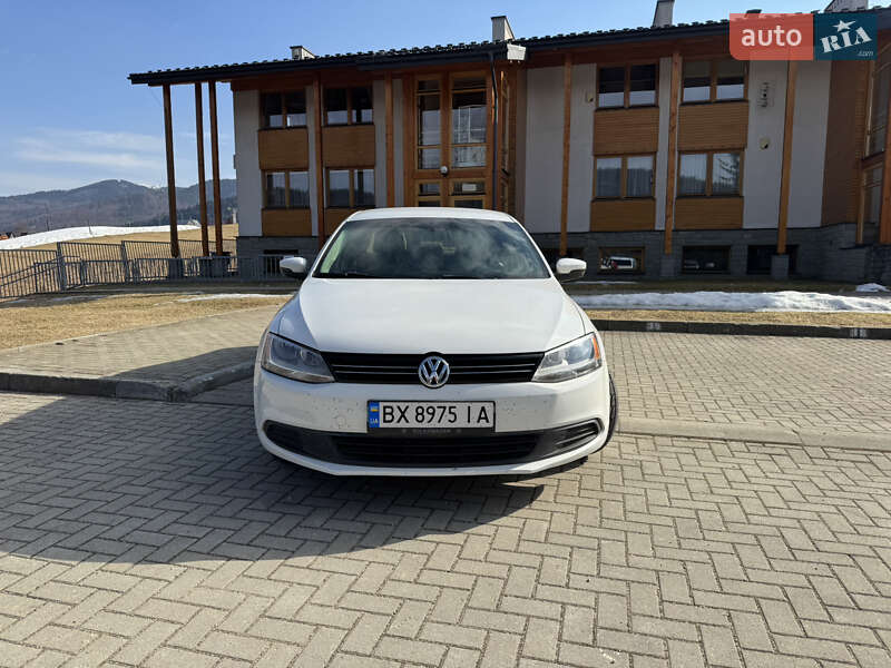 Volkswagen Jetta 2011