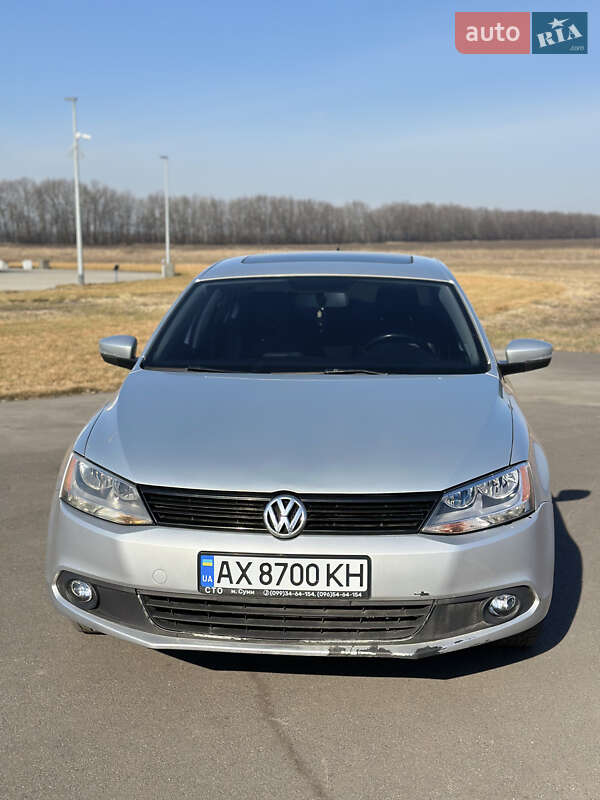 Седан Volkswagen Jetta 2013 в Смеле