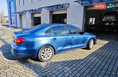 Седан Volkswagen Jetta 2014 в Кременчуге