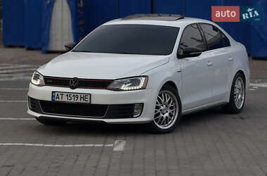 Седан Volkswagen Jetta 2014 в Ивано-Франковске