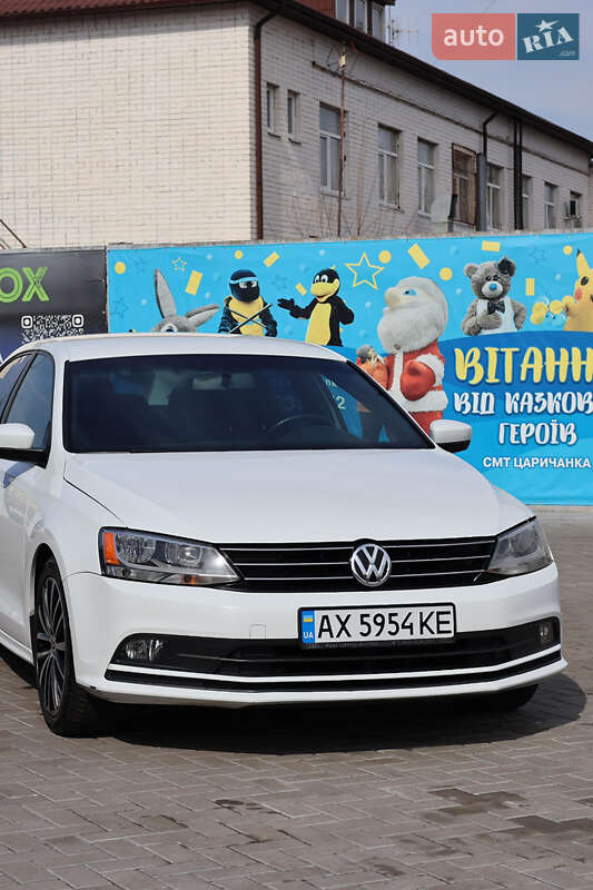 Седан Volkswagen Jetta 2015 в Царичанке