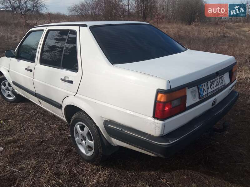 Седан Volkswagen Jetta 1988 в Києві