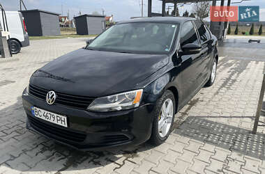 Седан Volkswagen Jetta 2012 в Львове