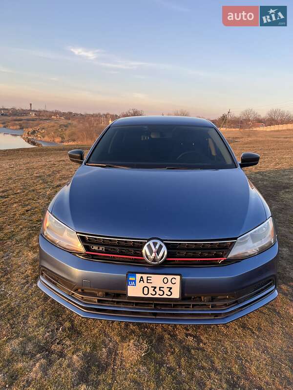 Седан Volkswagen Jetta 2016 в Кривому Розі