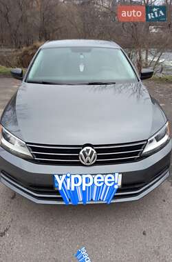 Седан Volkswagen Jetta 2015 в Кривому Розі