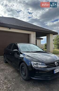 Седан Volkswagen Jetta 2015 в Харькове