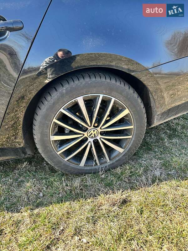 Седан Volkswagen Jetta 2015 в Сквире фото 25 Седан Volkswagen Jetta 2015 в Сквире