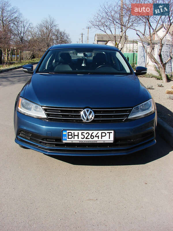 Седан Volkswagen Jetta 2016 в Одессе