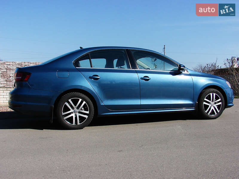 Седан Volkswagen Jetta 2016 в Одессе