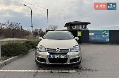 Седан Volkswagen Jetta 2008 в 