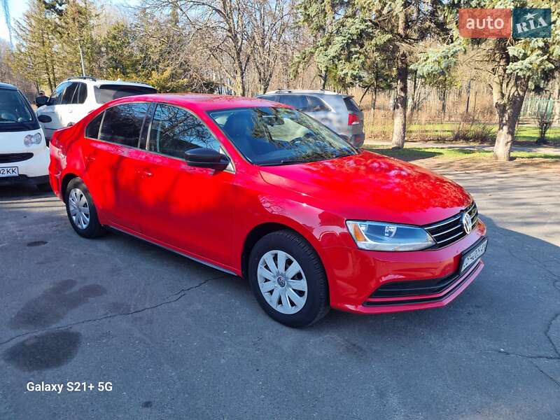 Седан Volkswagen Jetta 2015 в Киеве