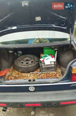 Седан Volkswagen Jetta 1991 в 