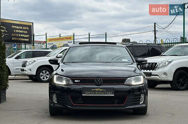 Седан Volkswagen Jetta 2015 в 