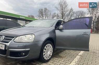 Седан Volkswagen Jetta 2008 в 