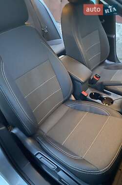 Седан Volkswagen Jetta 2015 в 