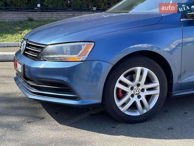 Седан Volkswagen Jetta 2017 в Києві