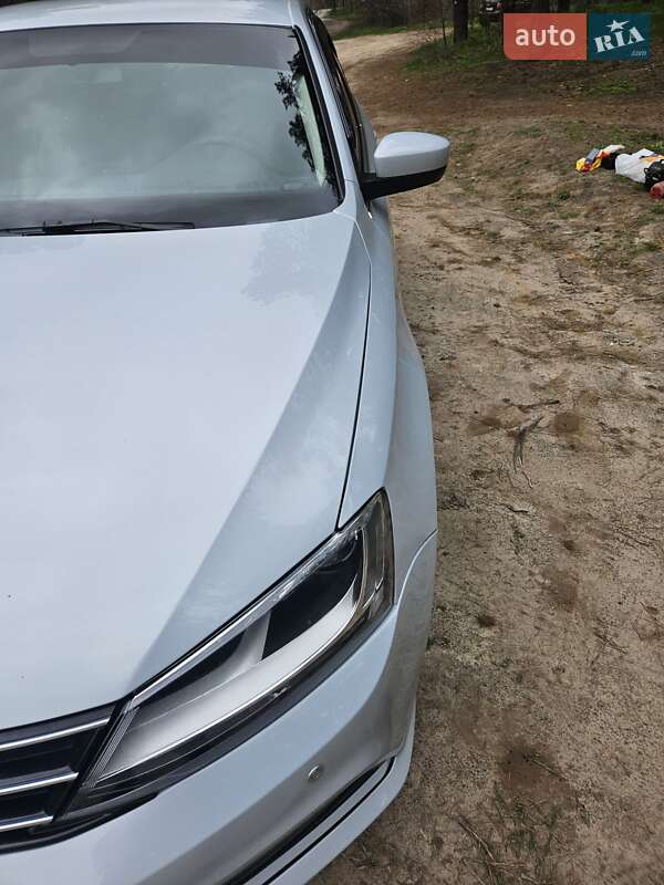 Седан Volkswagen Jetta 2017 в Запорожье