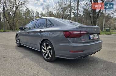 Седан Volkswagen Jetta 2020 в 