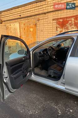 Універсал Volkswagen Jetta 2014 в 