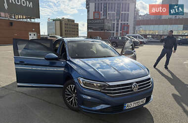 Седан Volkswagen Jetta 2018 в Киеве